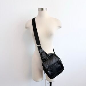Vintage BB Designs Black Leather Sling Bag Buckle Purse Crossbody Double